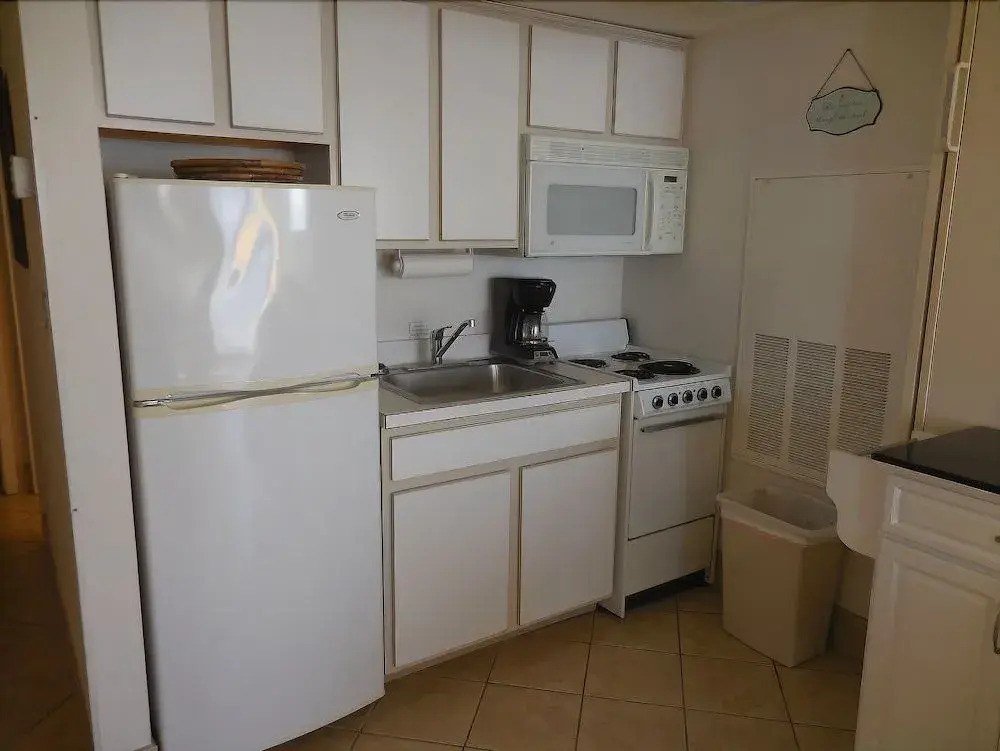 Atlantica I #502 - 1 Br condo by RedAwning