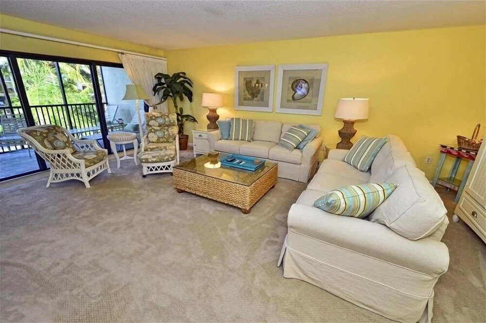 Sea Oats 222 2 Bedroom Condo by RedAwning