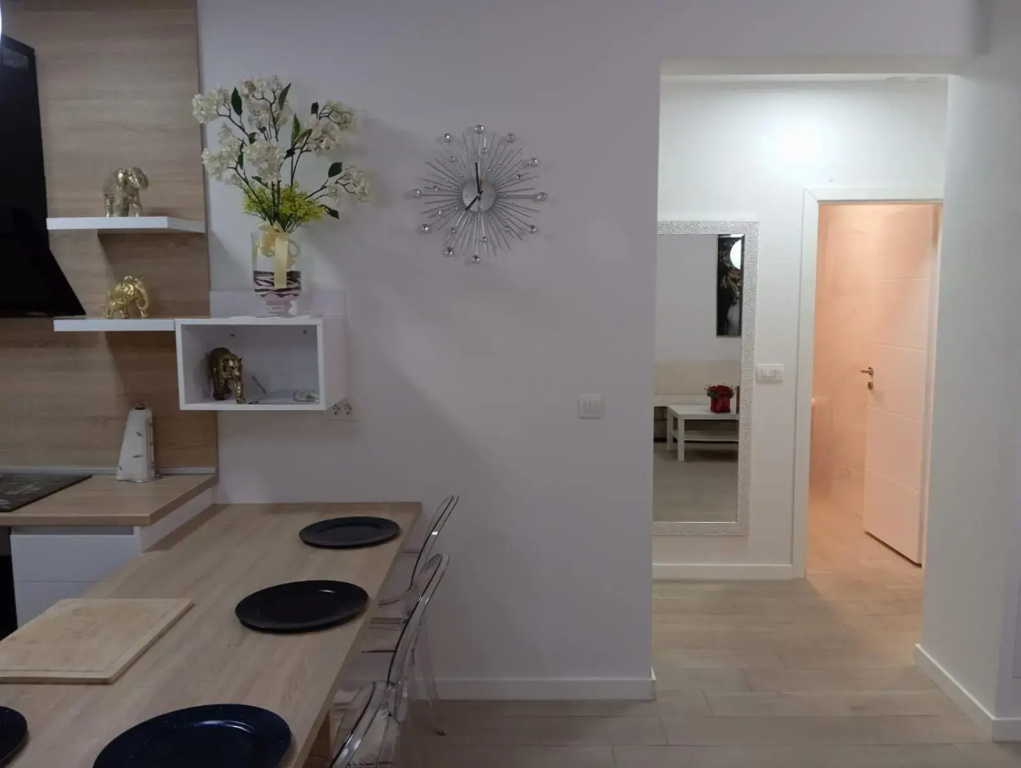 Villa S