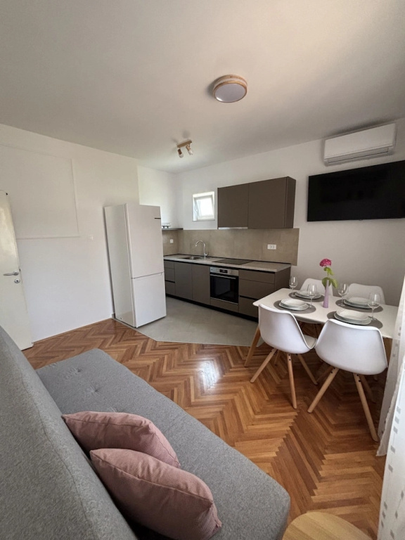 Apartment Mihaela 2