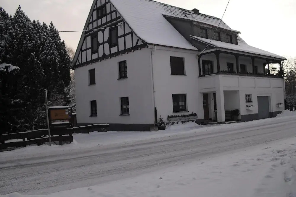 Spacious Holiday Home in Menkhausen near Ski Area
