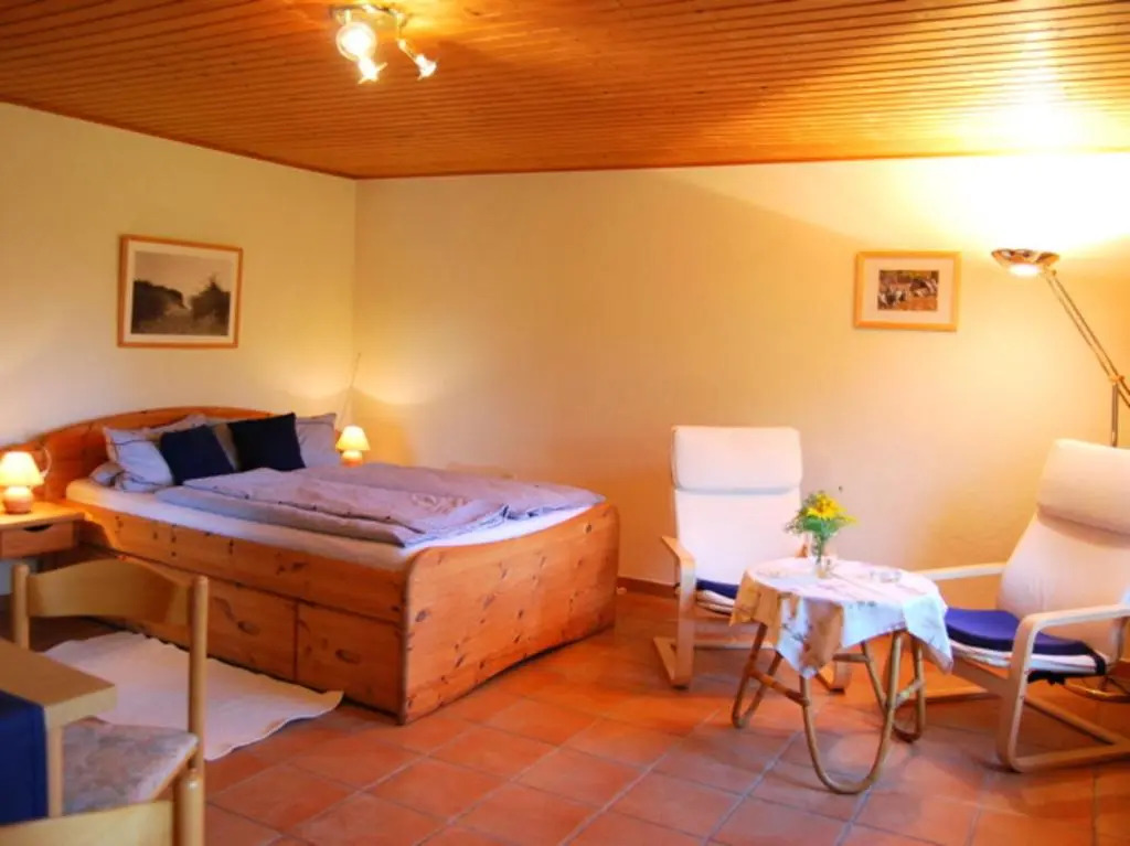 Ferienhaus mit Garten am Bodstedter Bodden