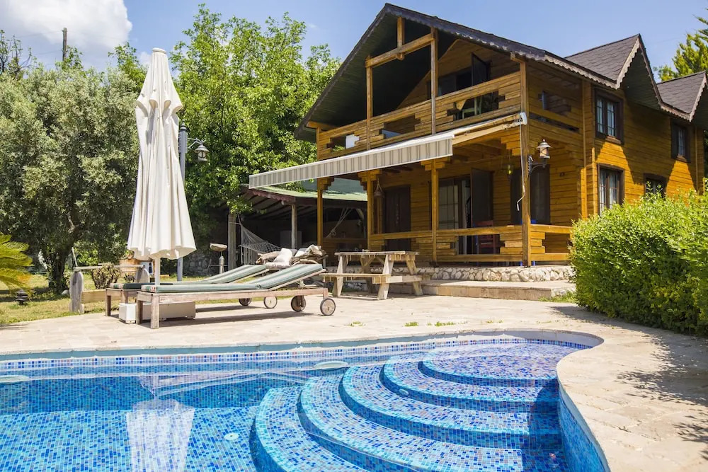 Villa Zeytin Evi by Akdenizvillam