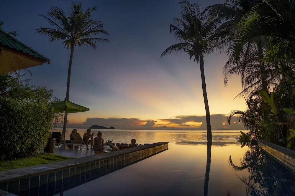 The Joy Beach Villas