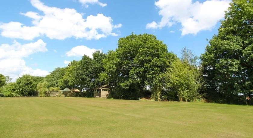 Henley Boutique Lodges