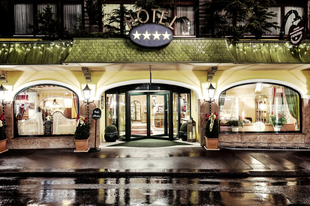 Hotel Schrofenstein
