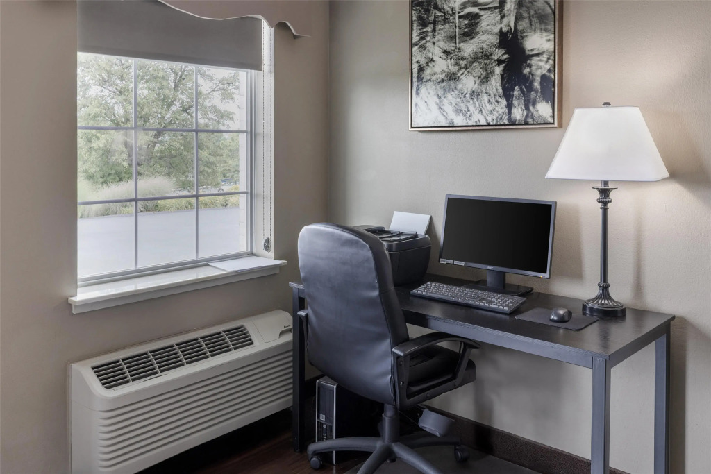 Best Western Parkside Inn