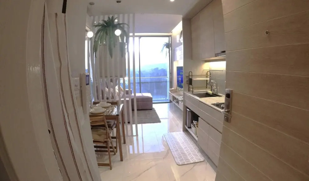 Rocco 513 - Corner 1 Bedroom Serviced Apartment With Seaview