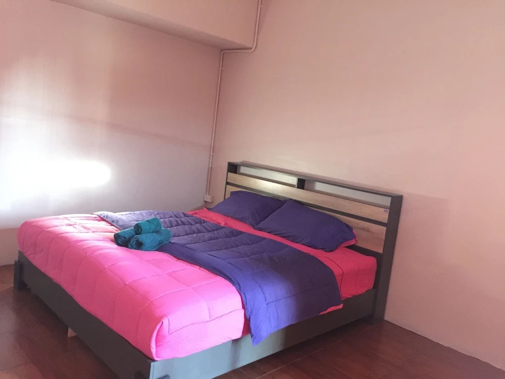 SMILE HOME GUESTHOUSE