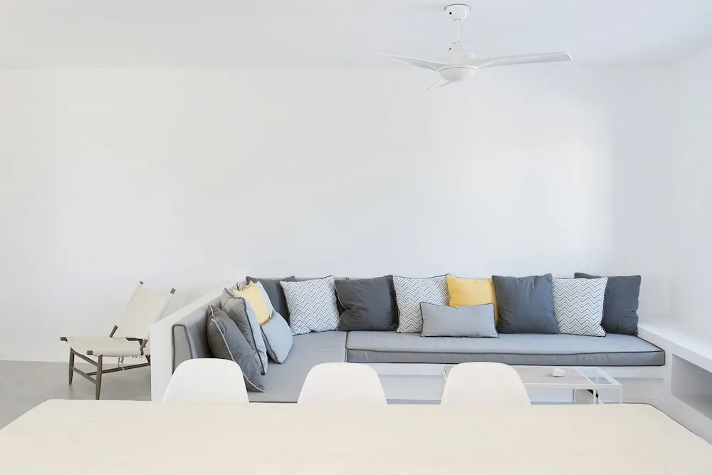 Seaside Paros Naousa