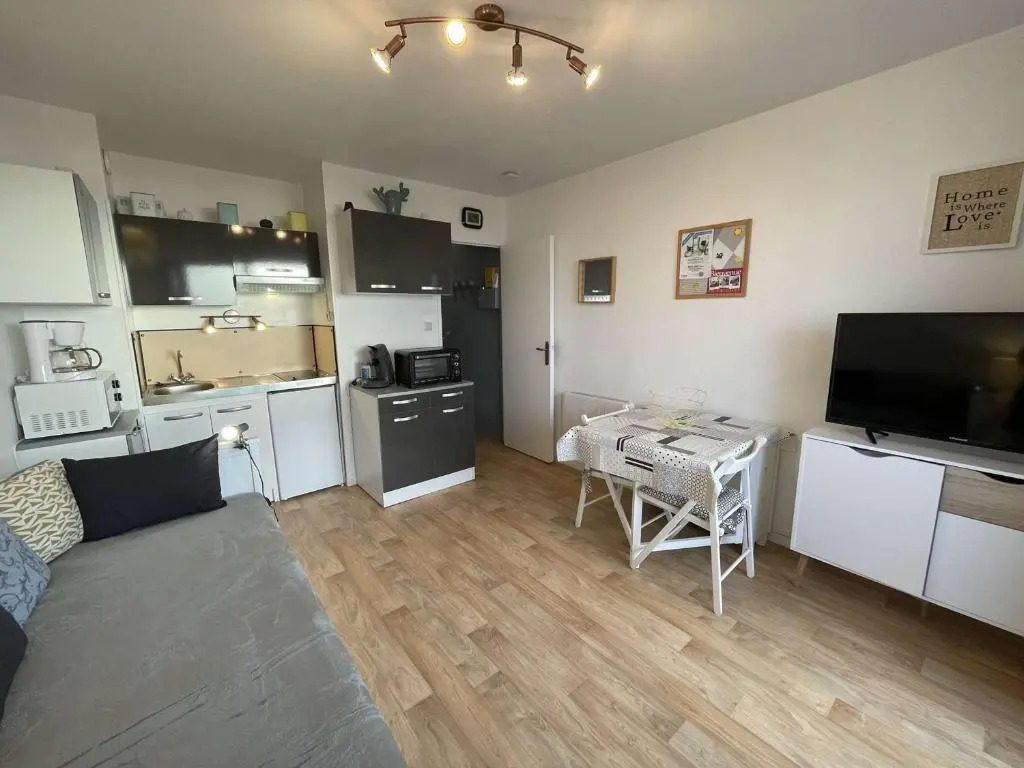Appartement Saint-Jean-de-Monts, 1 pièce, 2 personnes - FR-1-224C-452