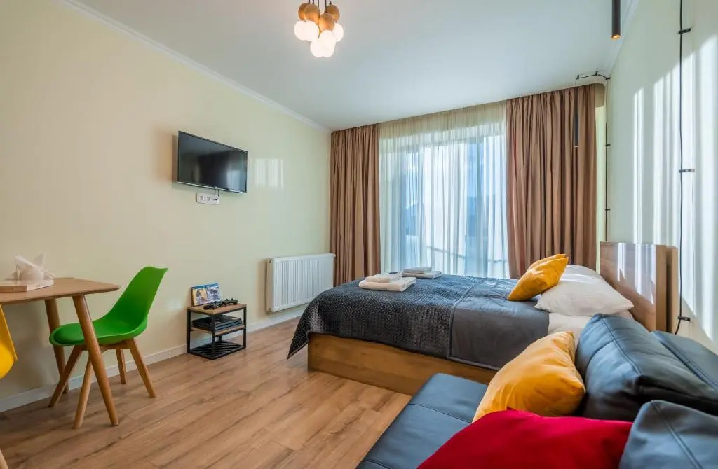 Apartment 461