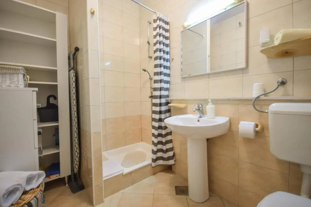 Apartment Zore