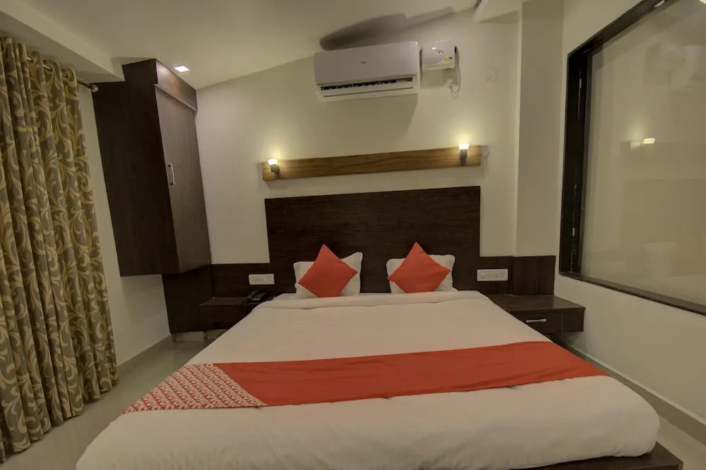 OYO 26229 Swaroop Niwas