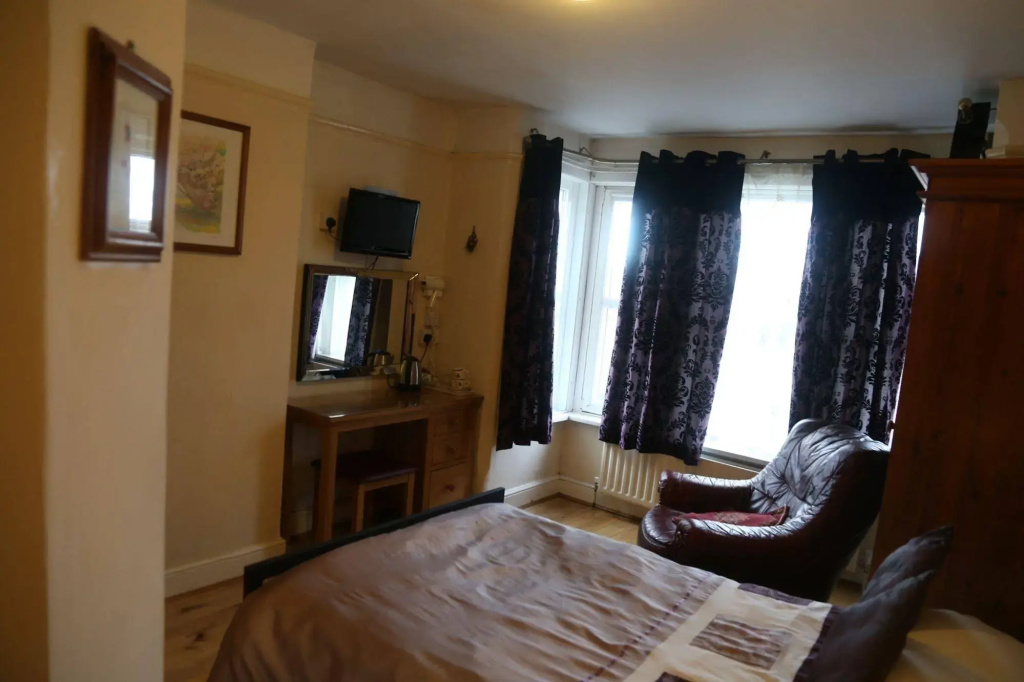 All Seasons Guest House