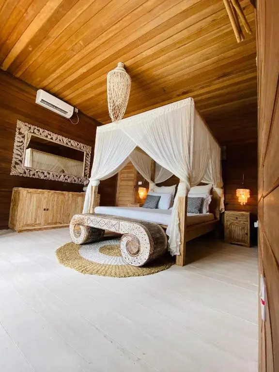 Met House