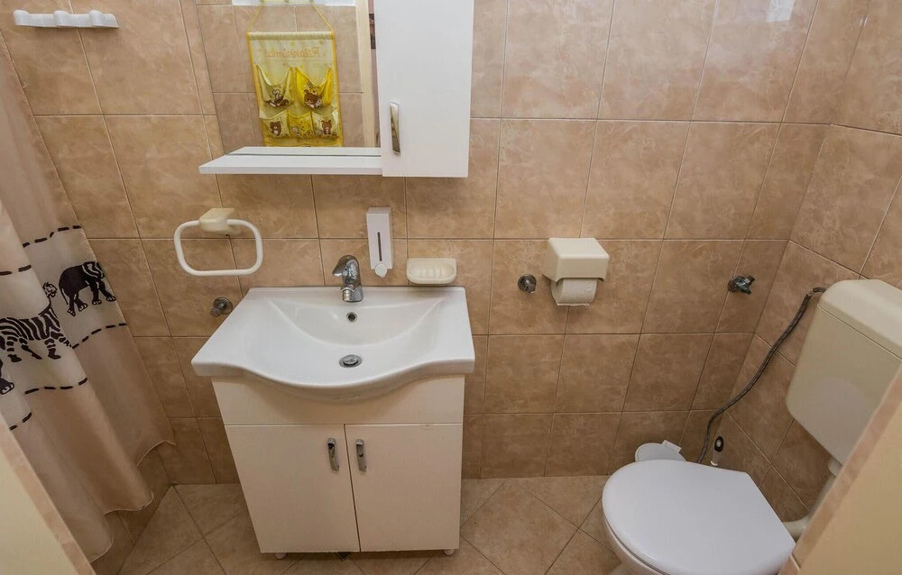 Awesome Home in Vir With Wifi and 5 Bedrooms