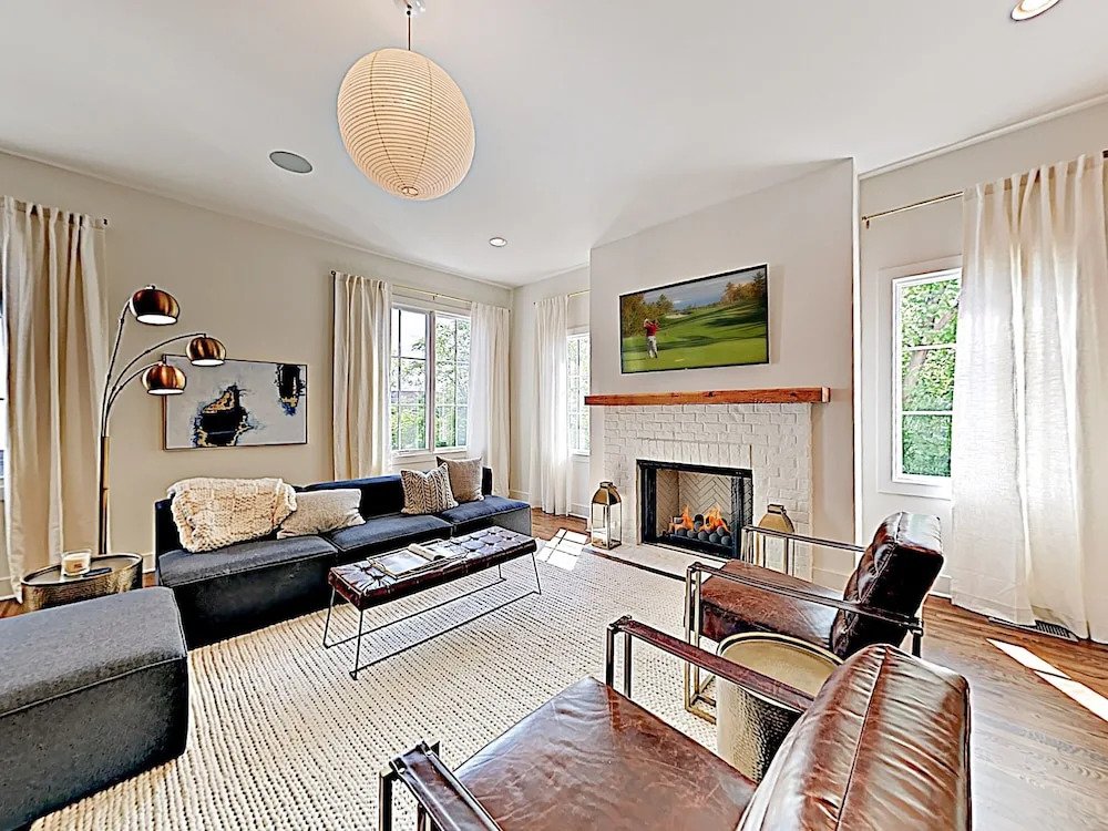 New Listing! Brand-new 2,235 Square Foot Townhome 3 Bedroom Townhouse