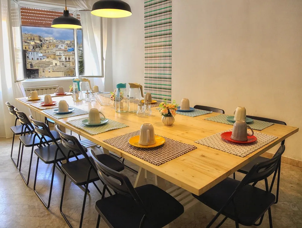 Dimora Hostel