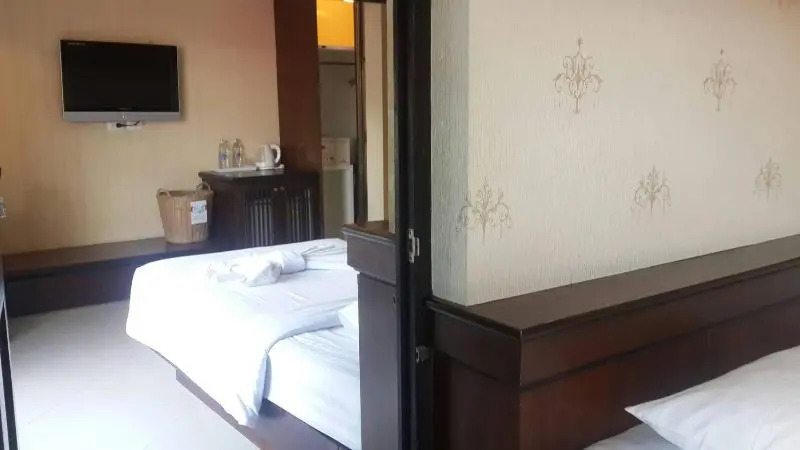 Rayaburi Hotel Patong