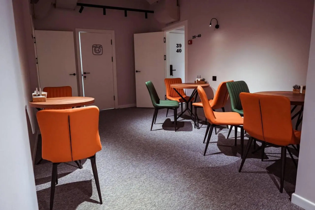 Aiva Hostel