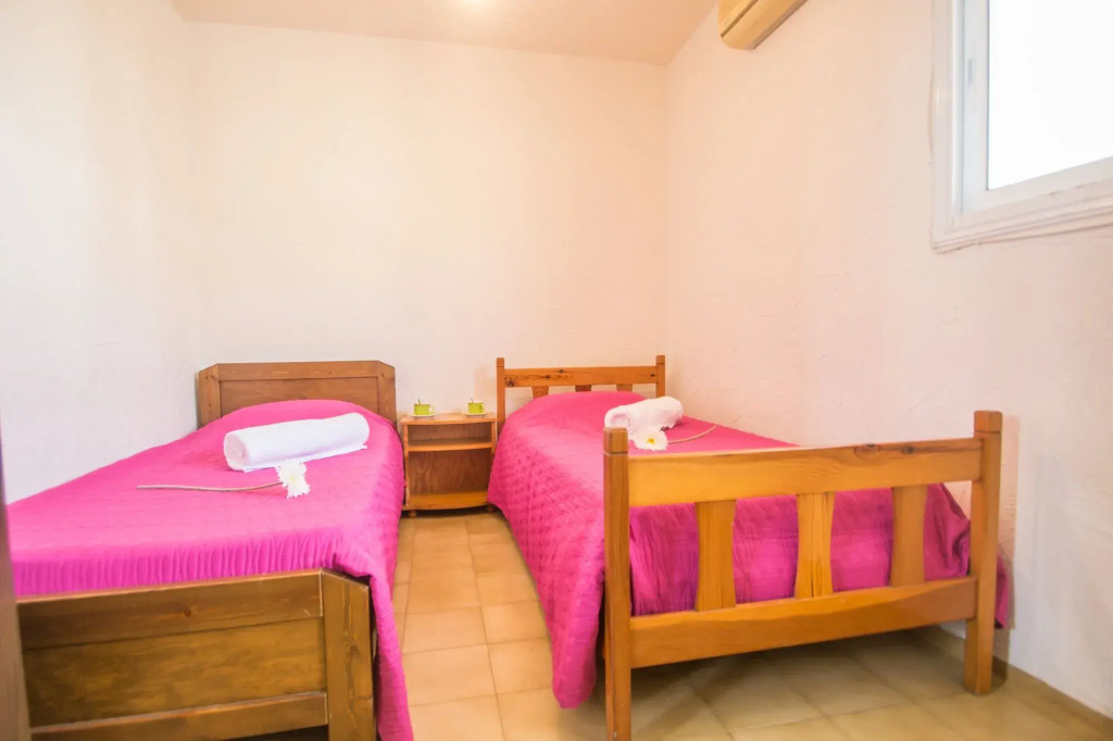 Napa Blue Apartment, XXL Pool,in Hearth of Ayia Napa