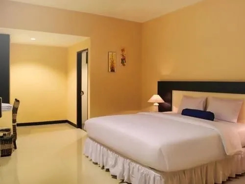 Amazing Beach Resort Palu