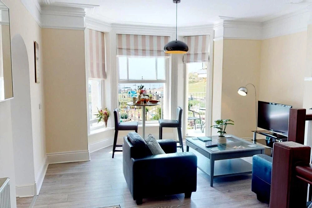 Ilfracombe SEA Rock 4 1 Bedroom