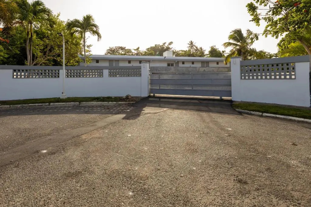 Viento Beach Lodge