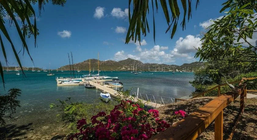 The Lodge - Antigua