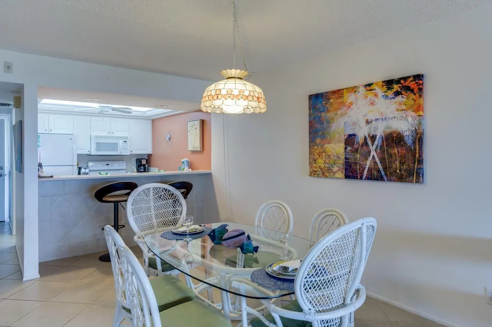 Sanibel Siesta on the Beach Unit 111 2 Bedrooms 2 Bathrooms Condo