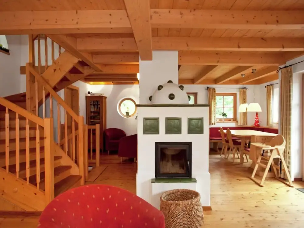 Chalet in Konigsleiten Near Ski Bus, Pool