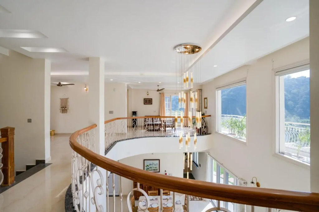 SaffronStays Casa Bellissimo, Dehradun - luxury villa near Malsi Deer Park with valley views