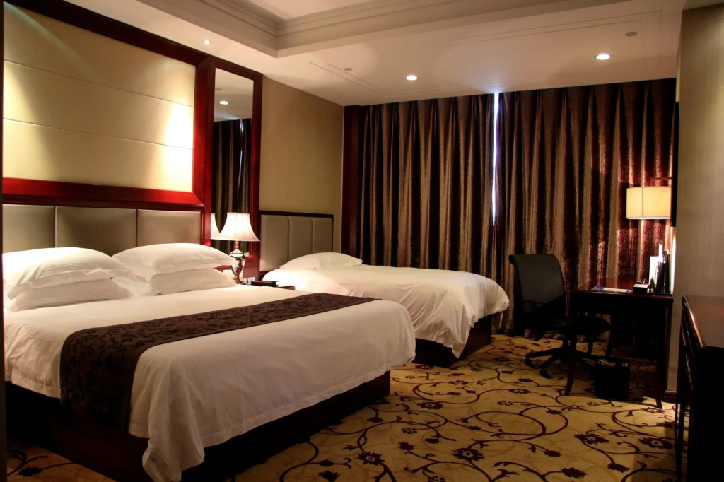 Taishun Xiangzhou New Century Hotel