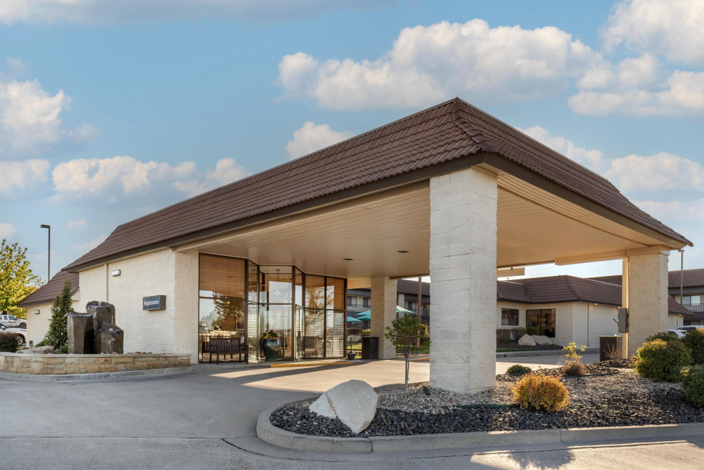 Best Western Foothills Inn