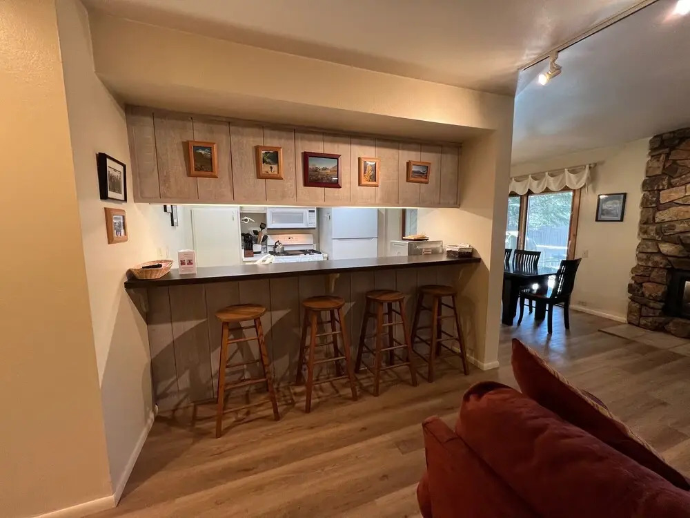Sv153 - Walk to Lifts & Town - Hot Tub & Pool