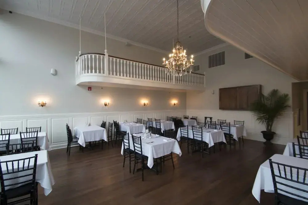 Meadows Hotel