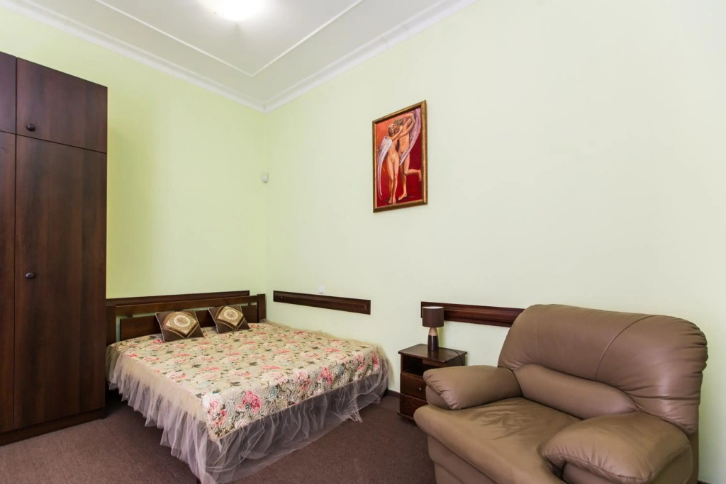 Luxury central two bedroom apartment
