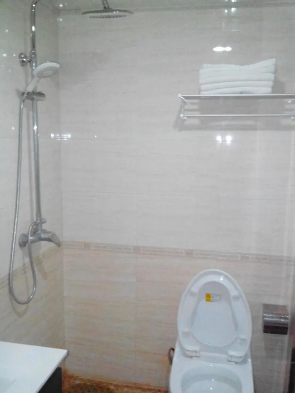 Le Ju Hotel