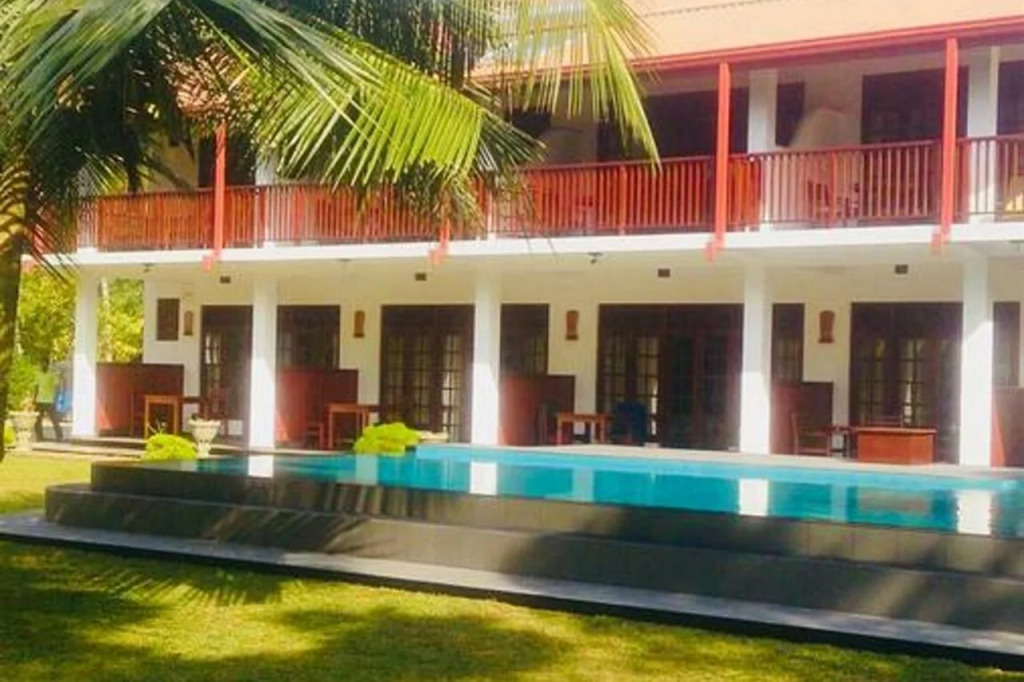 Lagoon Bentota Resort