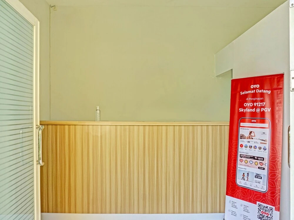 Apartemen Podomoro Golf View BY ID ROOM