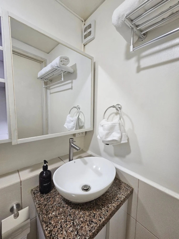 Cozy 3-bedroom Condo in Urban Deca Homes Ortigas Extension, Pasig