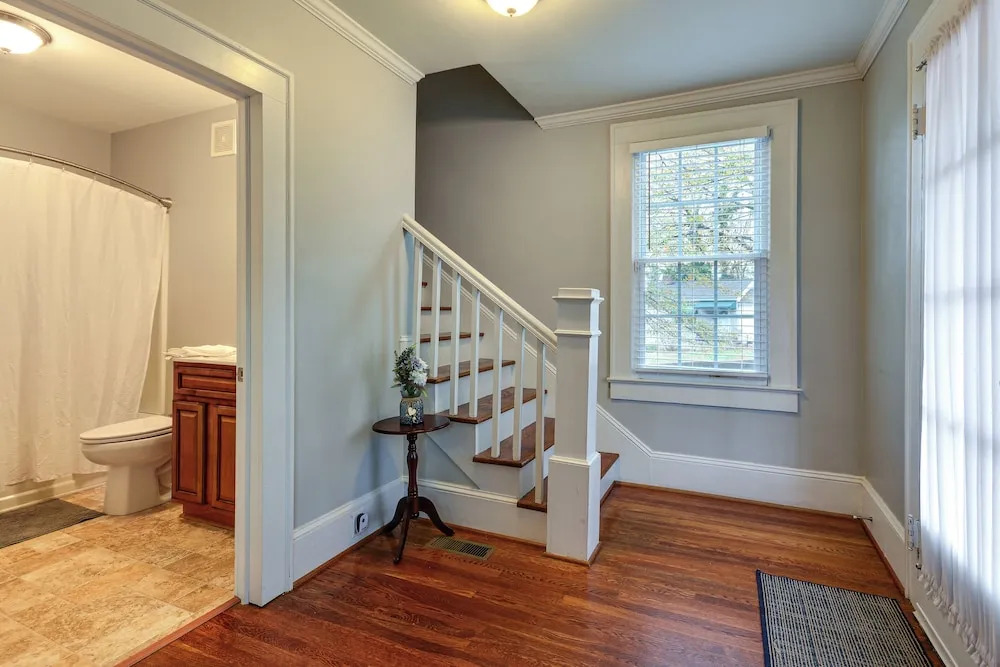 Great for Travel Nurses! Winston-salem Gem w/ Yard