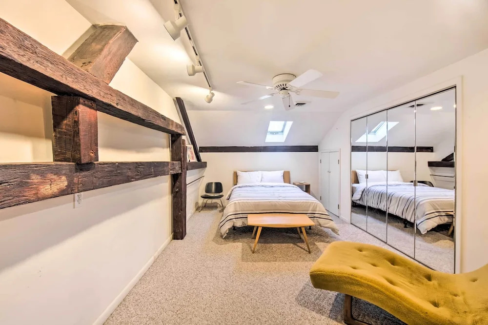 Creek Access & Deck: Runningwater Lancaster Gem