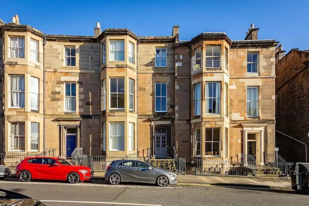 Wonderful Luxury West End Apartment