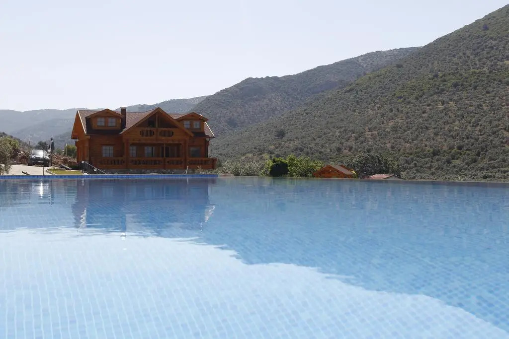 Natureland Efes Pension