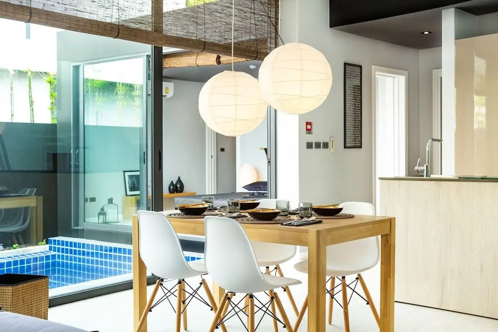 Villa Uji by Holiplanet