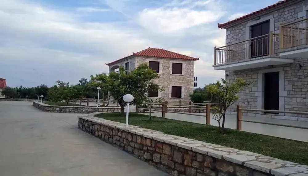 Glyfada Villas ||