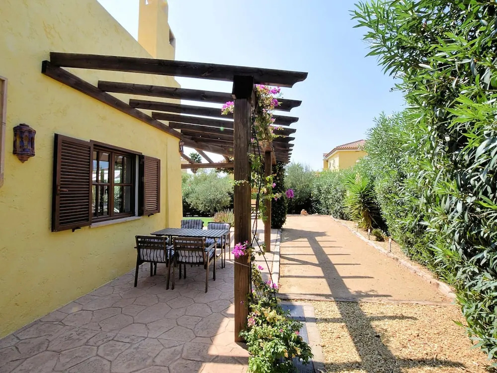 Beautiful Detached Holiday Home 10 Minutes From the Sandy Beaches at Vera