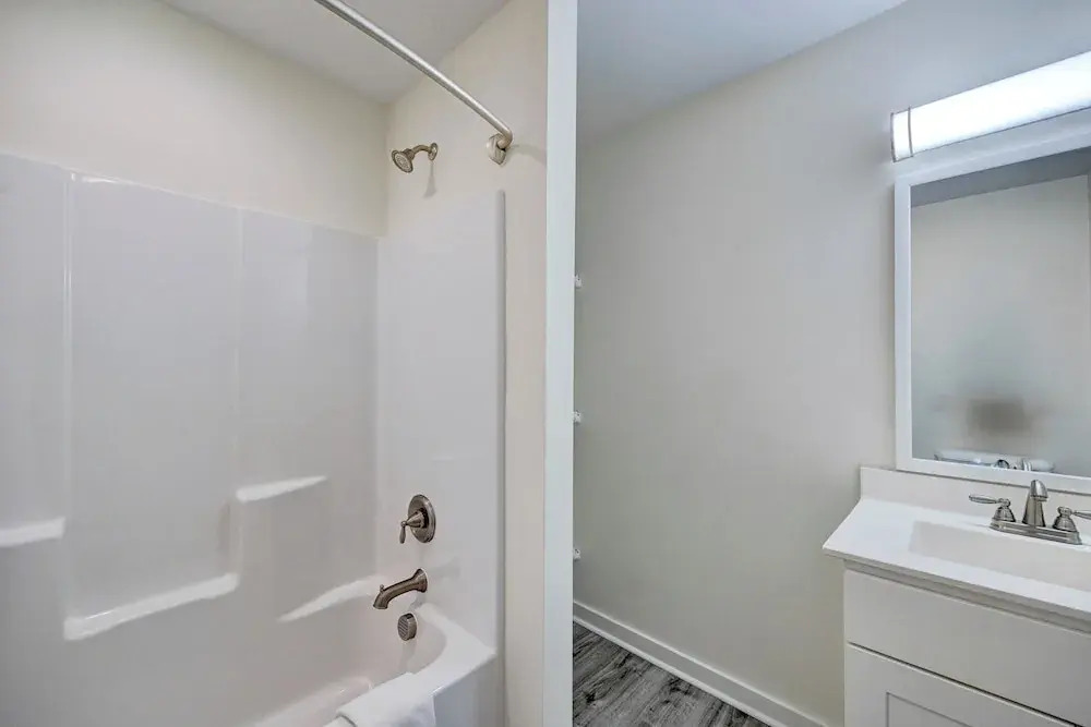 Saltwater Suites